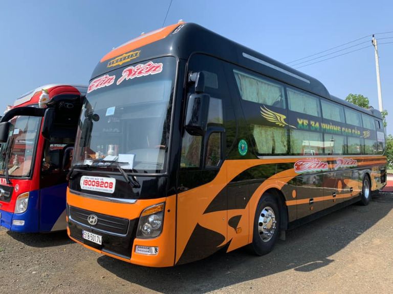 Nhà xe Tân Niên